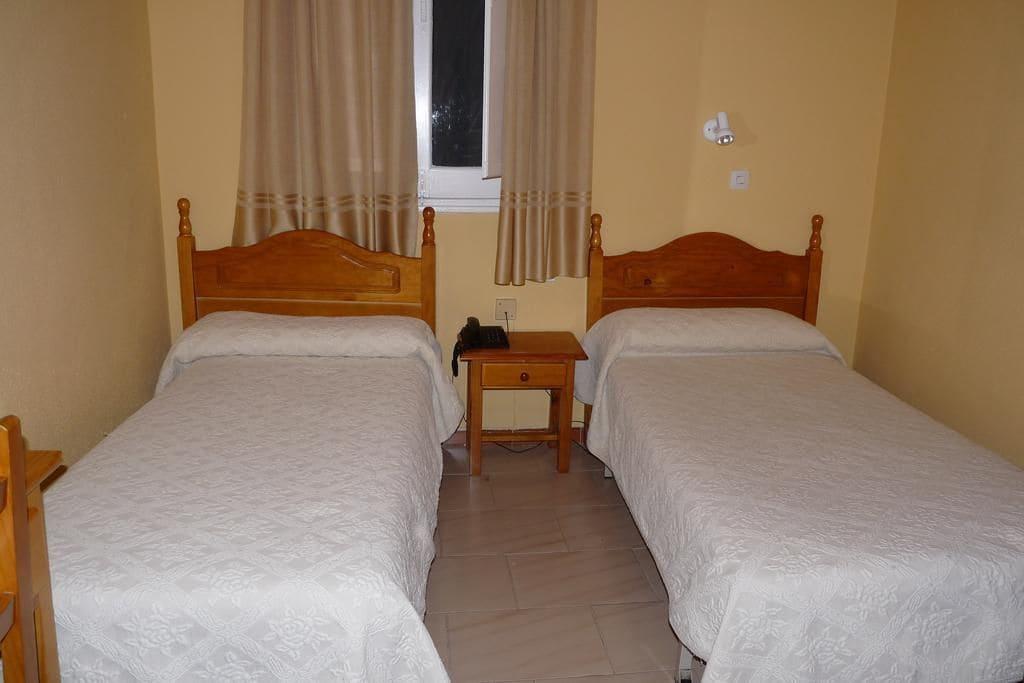Hostal Sierpes Sevilla Exterior foto