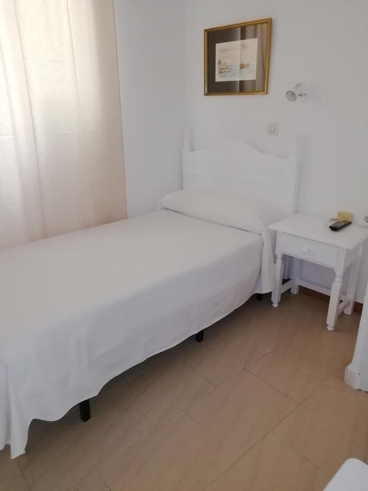 Hostal Sierpes Sevilla Exterior foto