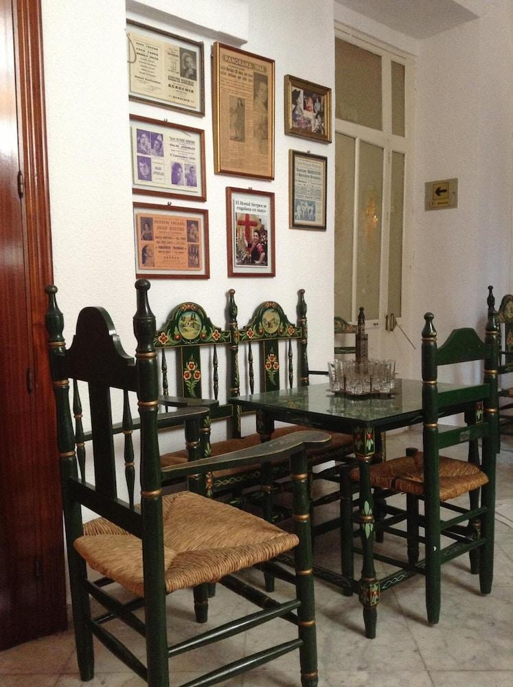 Hostal Sierpes Sevilla Exterior foto