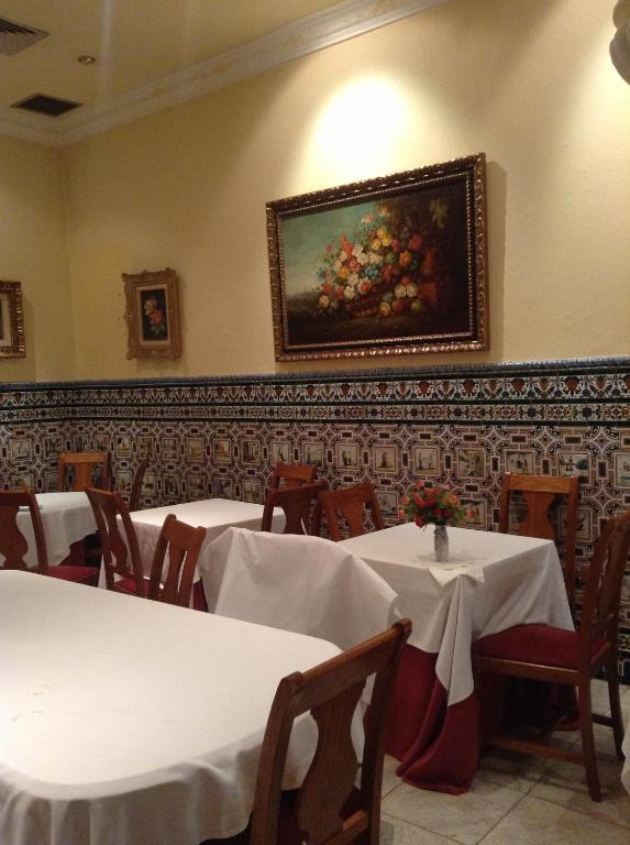 Hostal Sierpes Sevilla Exterior foto