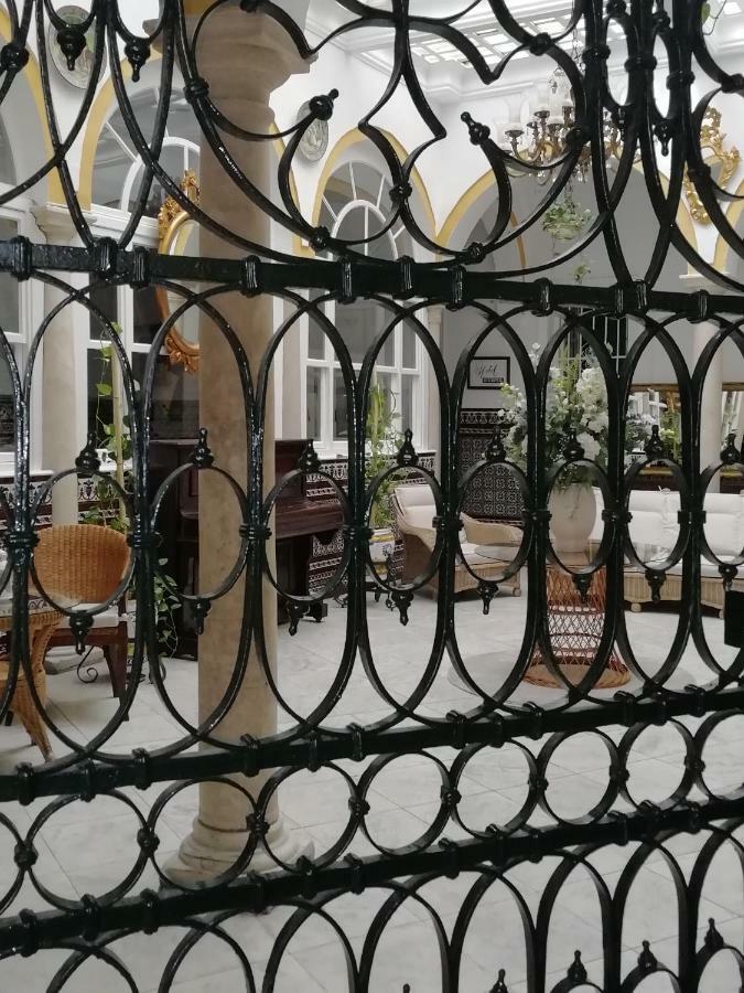 Hostal Sierpes Sevilla Exterior foto